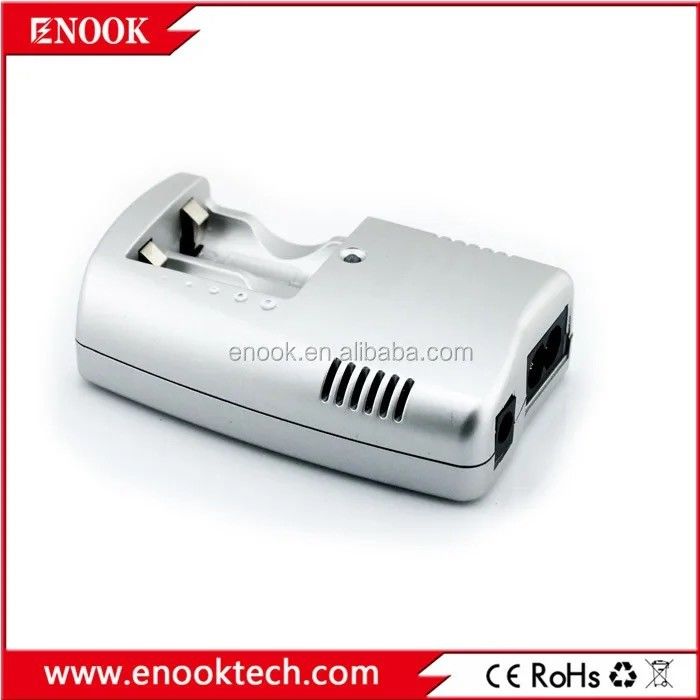 Nhựa 18650 Smart Li Ion Bộ sạc pin Ứng dụng loa màu bạc